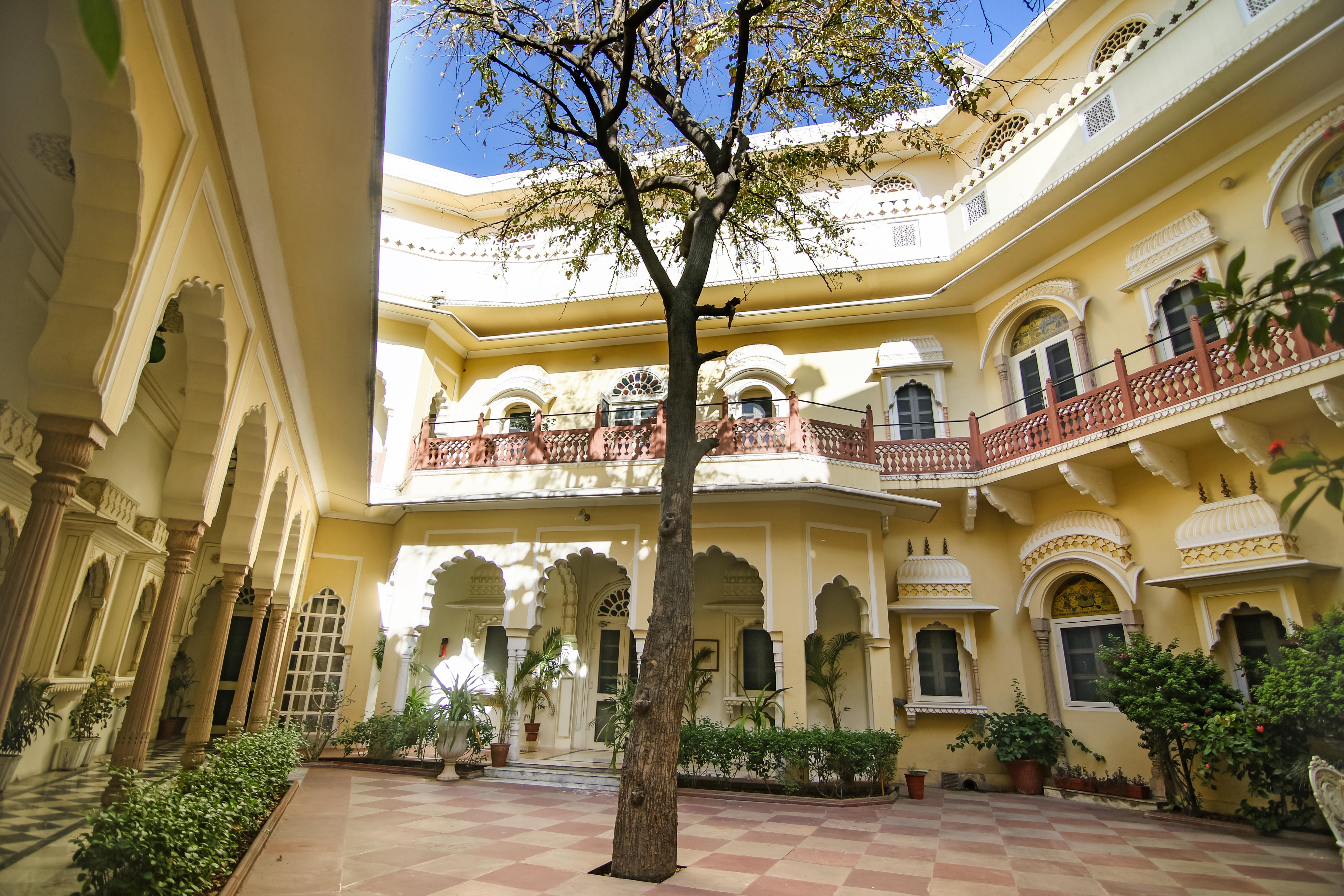 Alsisar Haveli - Heritage Hotel Джапур Экстерьер фото